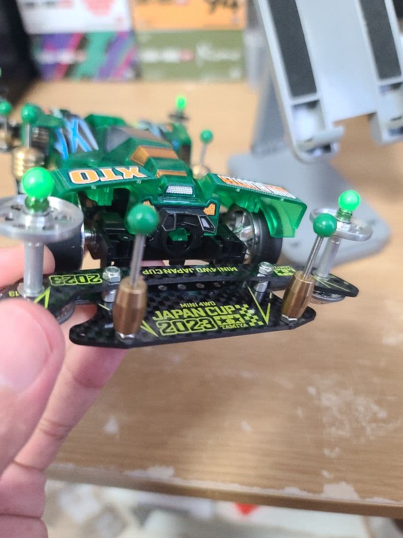 ミニ四駆 GUNBLUSTER XTO