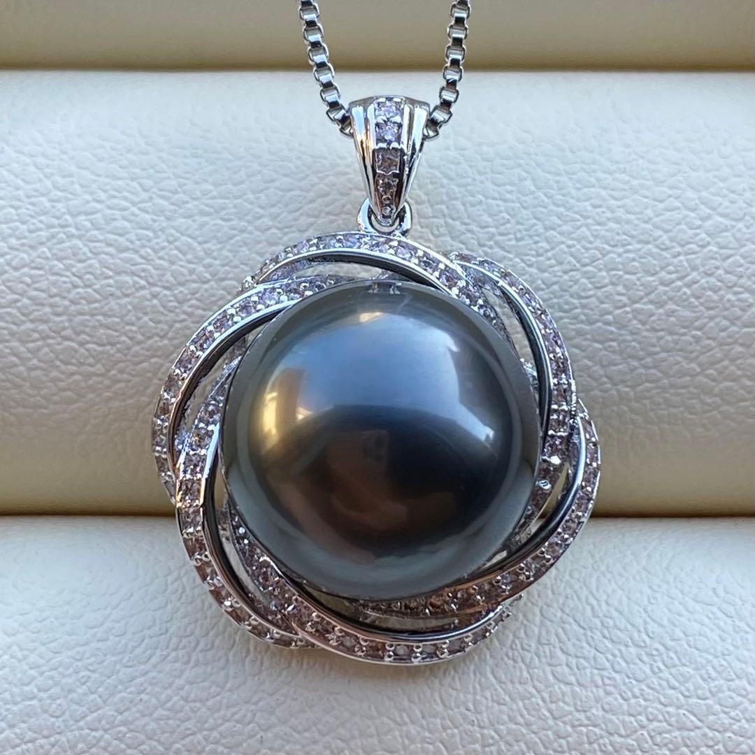 本真珠　南洋黒蝶真珠ネックレストップ　13mmダークグリーンPT884