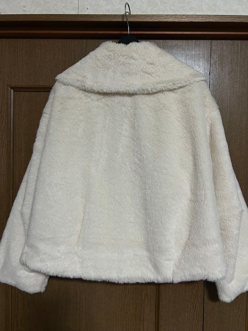 PLSTフェザーヤーンニットコート