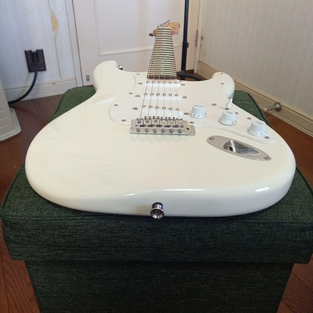 『美品』Squier BY Fender　　BULLET STRAT