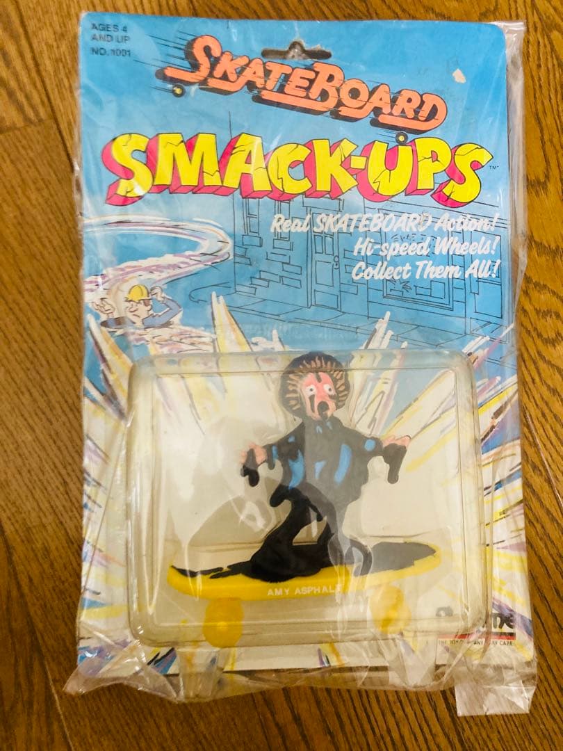週末セール　SMACK UPS SKATE BOARD スケーボー フィギュア