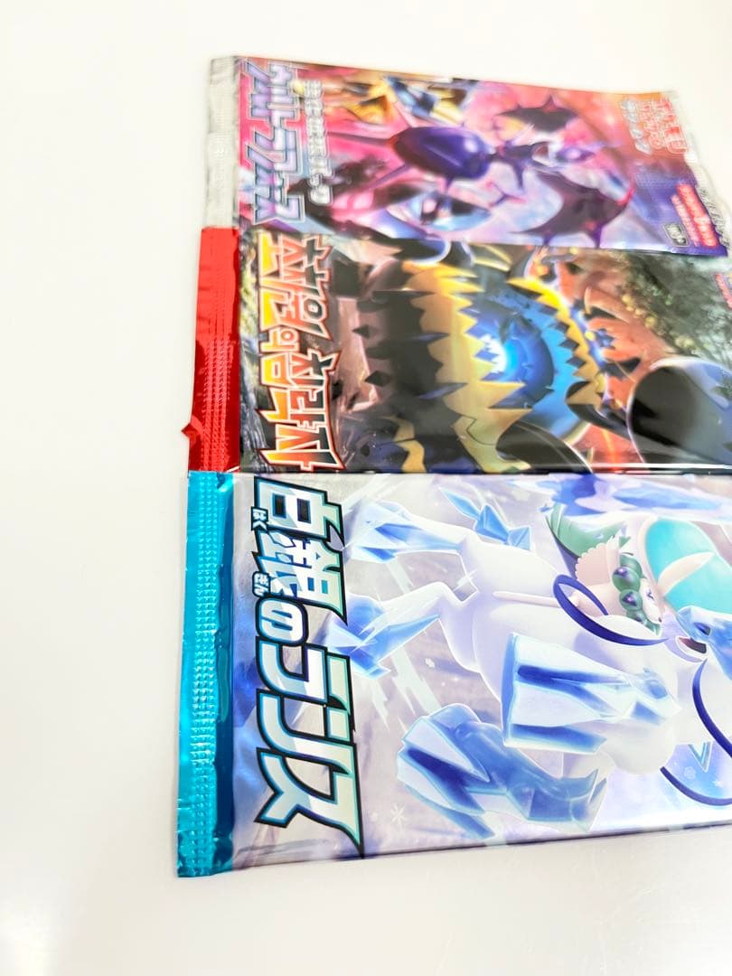 ポケモンカード未開封パックウルトラフォース超次元の暴獣海外白銀のランス《ポケカ