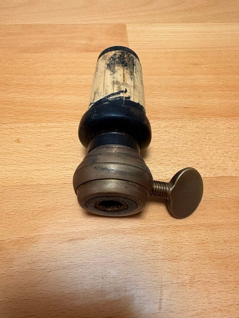 コントラバス用エンドピンソケット　ウルサ10ミリ