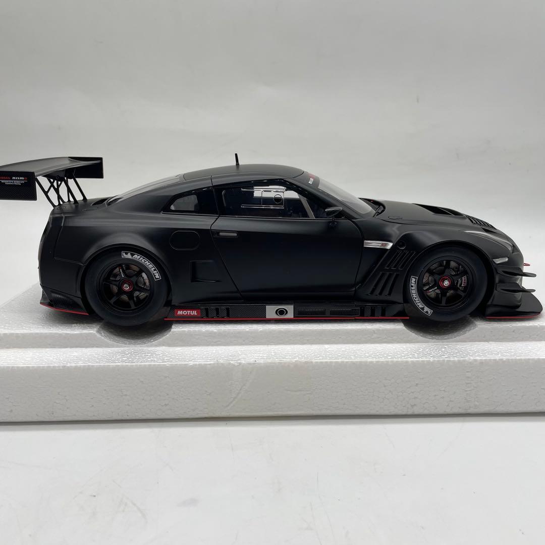 【箱付き美品】AUTOart NISSAN GT-R NISMO GT3