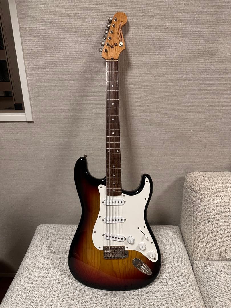 Fernandes 石ロゴ期 ストラトキャスター スモールヘッド