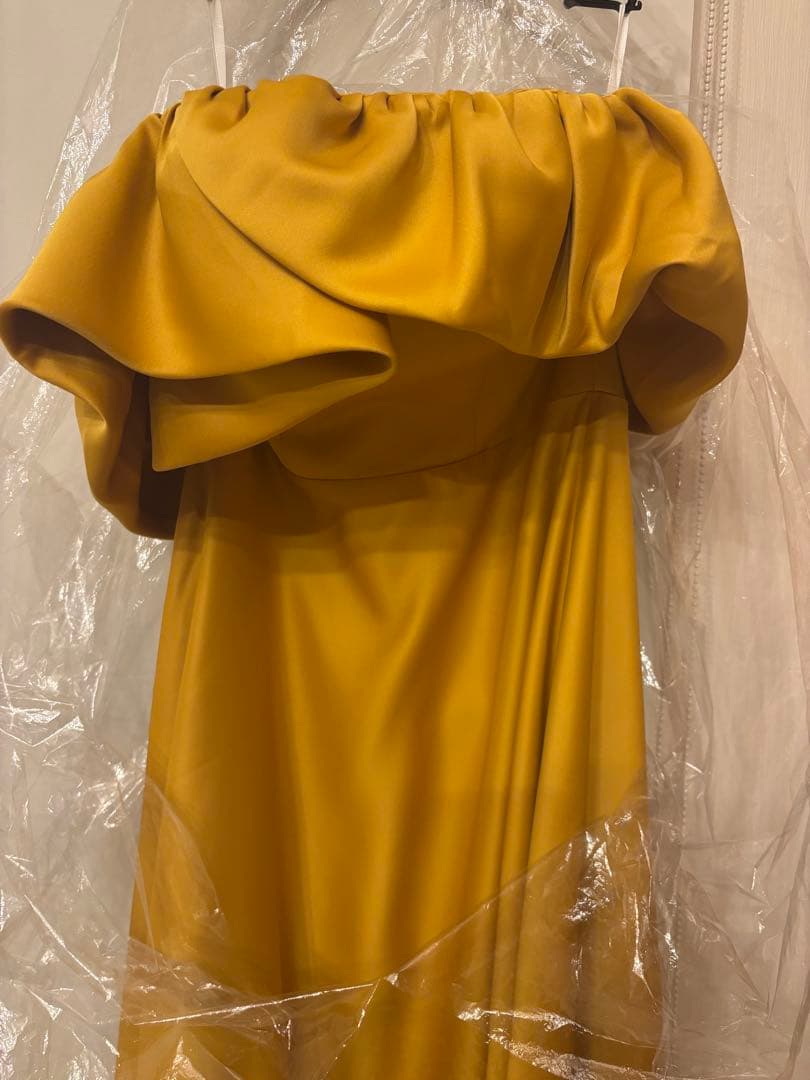 【あか】ドレスプロダクション　オフショルダーAラインドレス W274MU