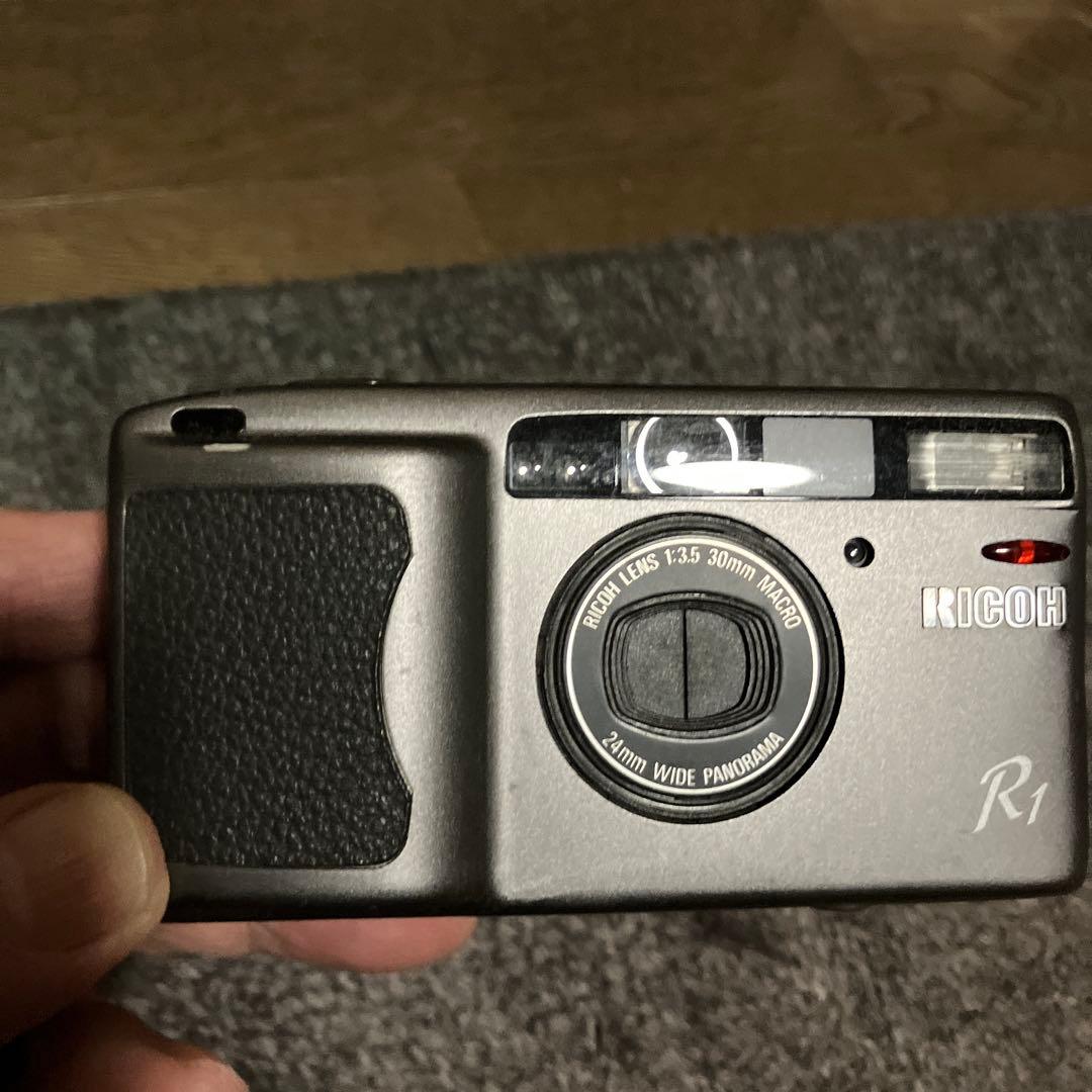 Ricoh R1 コンパクトフィルムカメラ