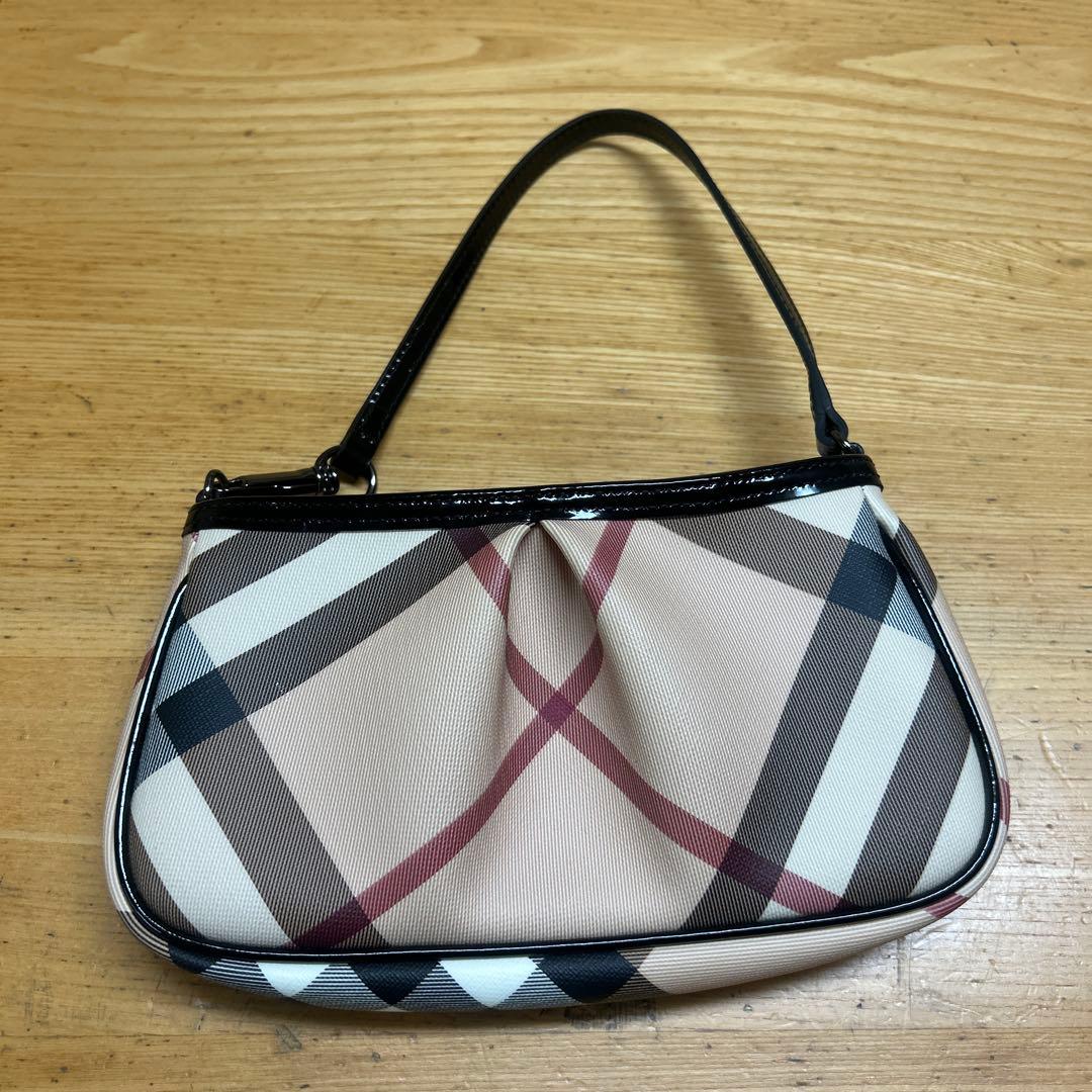 Burberry バック