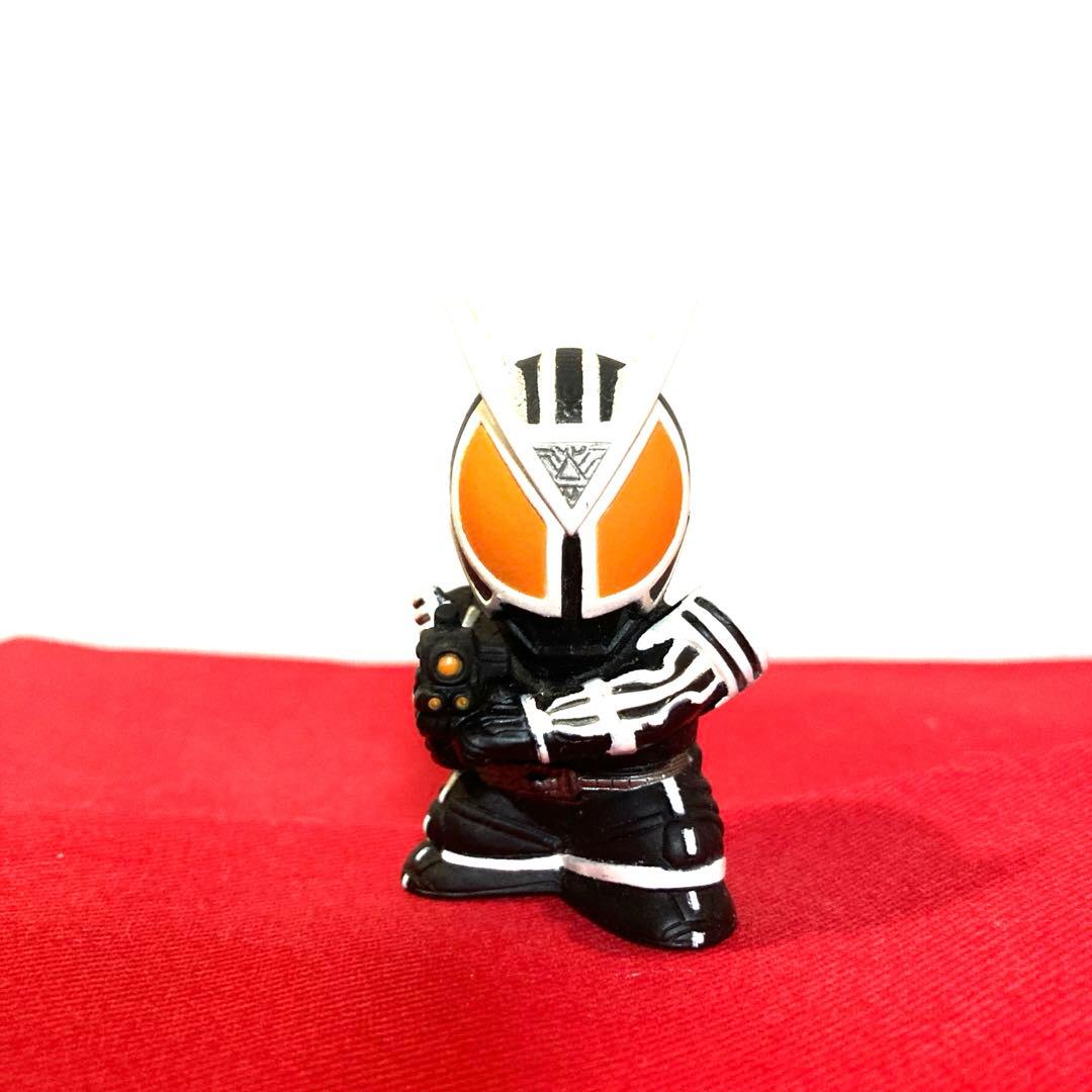 仮面ライダーデルタ 三原 北崎 フィギュア 当時物 SHF 真骨彫 希少 白黒