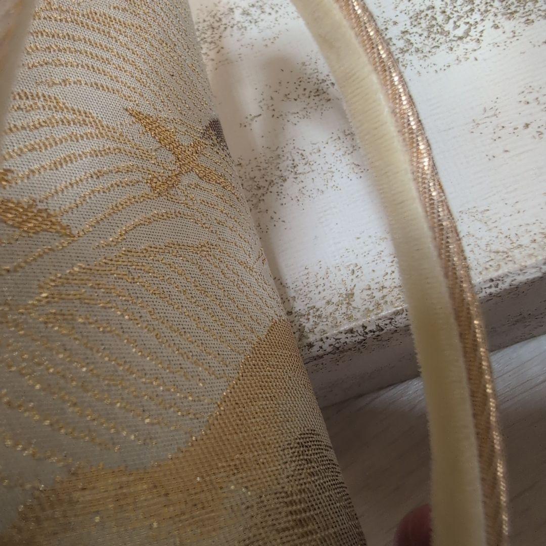 ももCafe様銀座ぜん屋本店　ゴールド地で品も良し　格もある