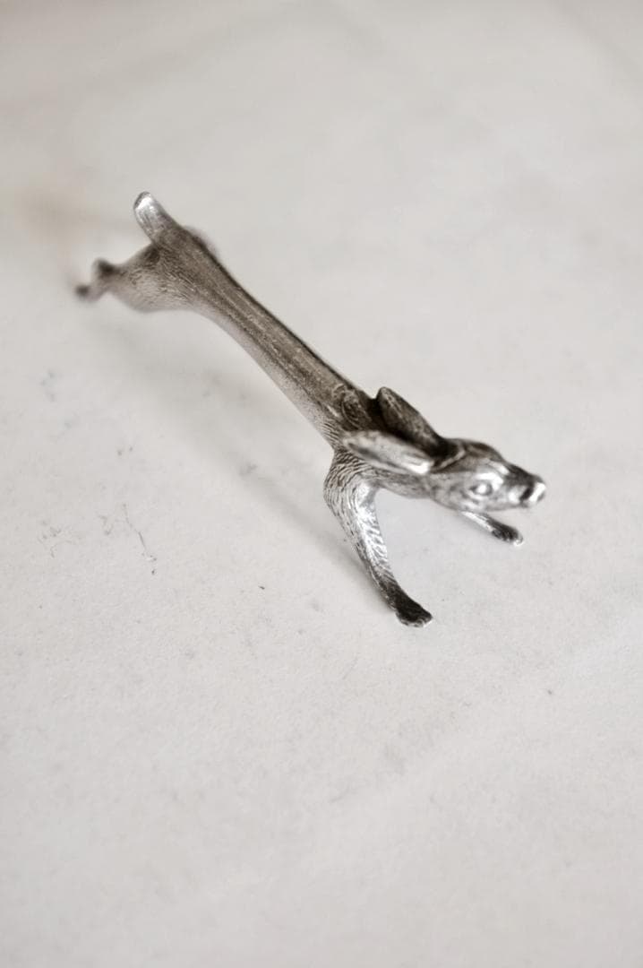 sold フランス 駆け抜ける永遠のウサギとカトラリーレスト アンティーク