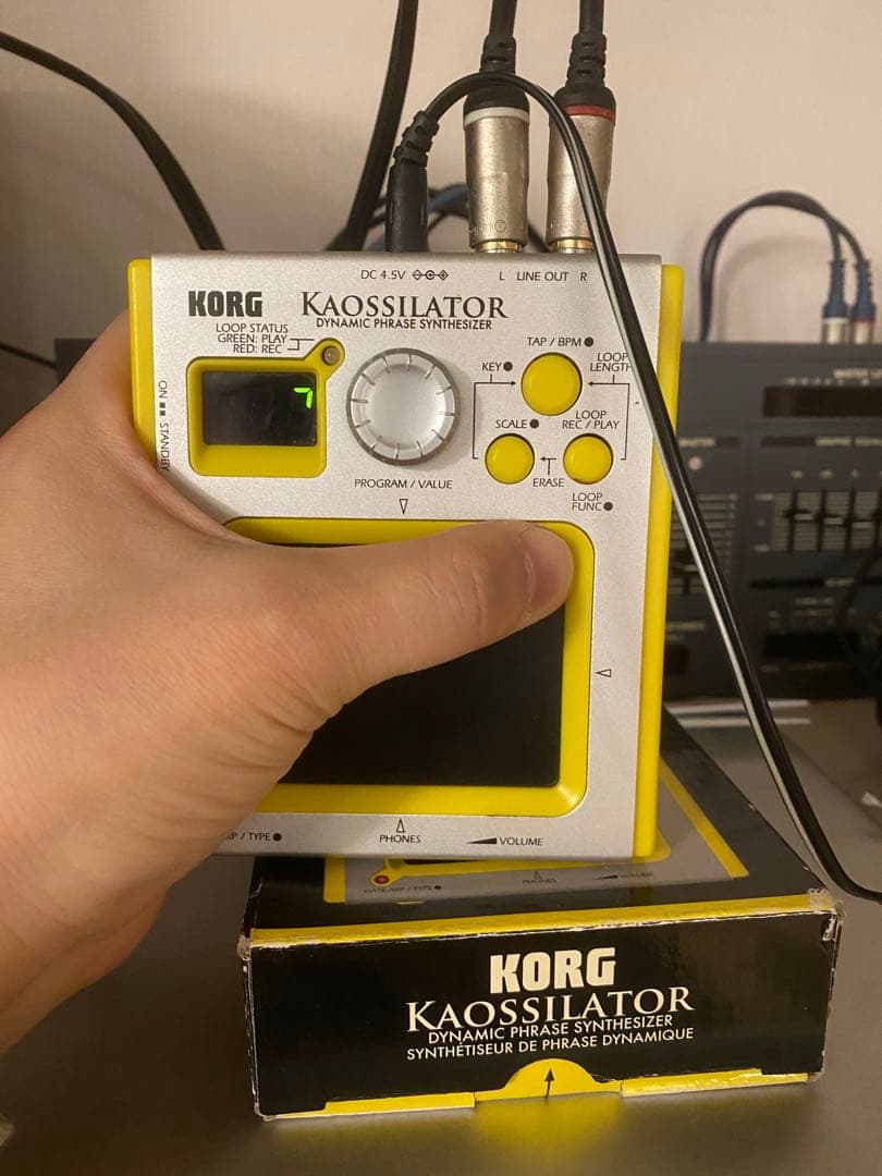 KORG KAOSSILATOR KO-1 シルバー/イエロー　ACアダプター