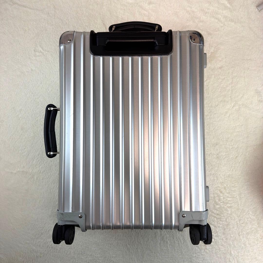 リモワ クラシック キャビンS 33L 機内持ち込み アルミ 正規品