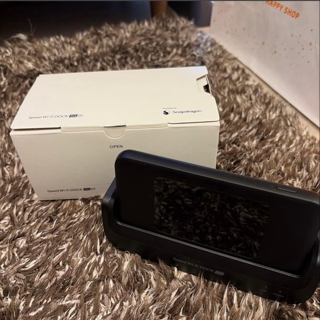 Speed Wi-Fi DOCK 5G 01［CPS01SKU］ブラック UQ