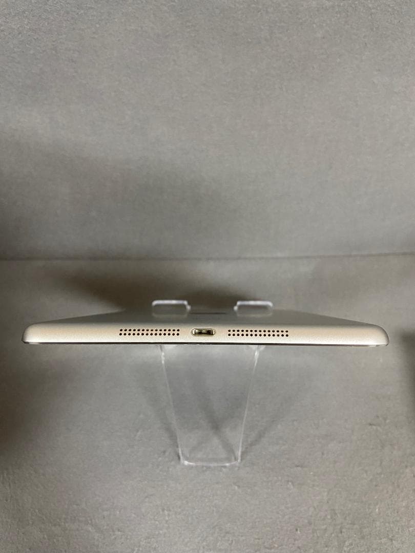 美品中古 SIMフリー iPad mini 第3世代 16GB Cellular