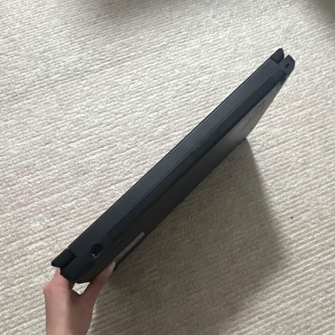 富士通 LIFEBOOK A5510/EW 型名：FMVA84015D