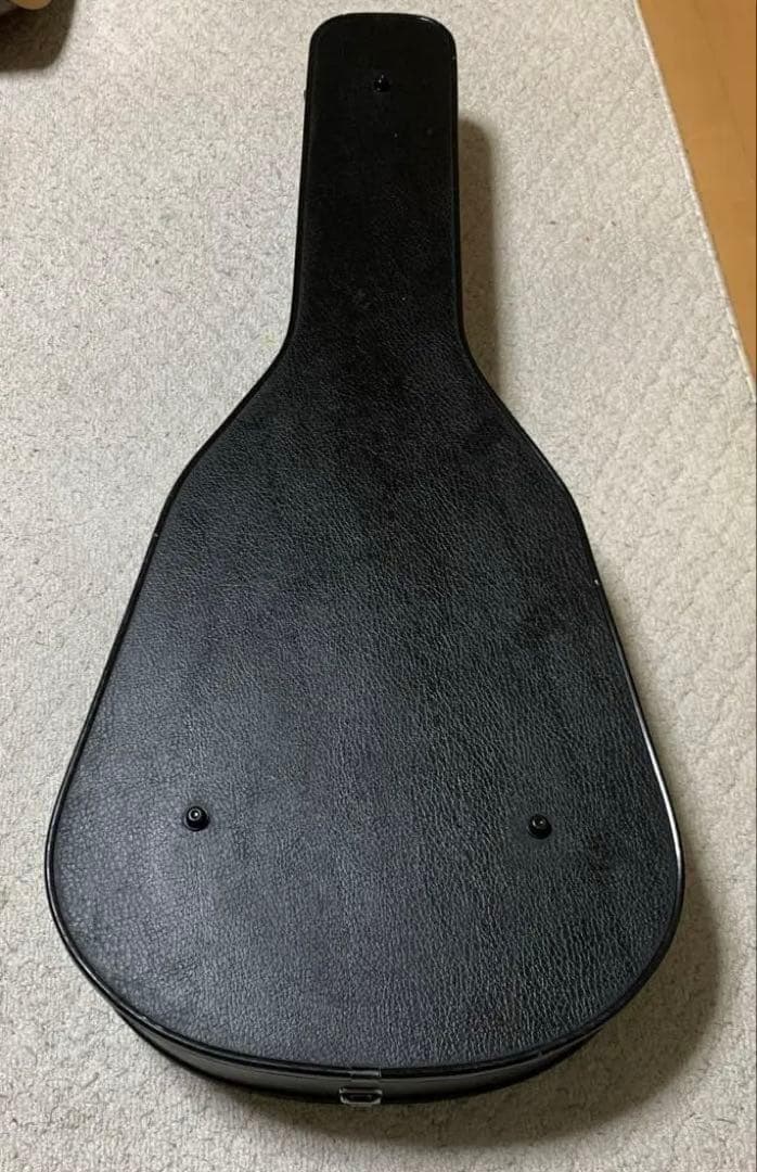 YAMAHA ヤマハ　FG-200 アコースティックギター　ハードケース付き