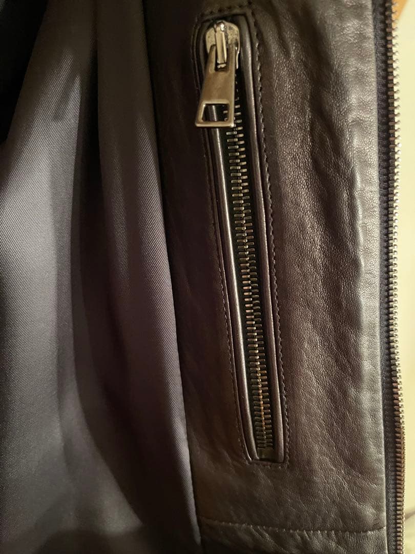 MOLEC/モレック 襟付きシングルライダースジャケット/プロンジェラムレザー