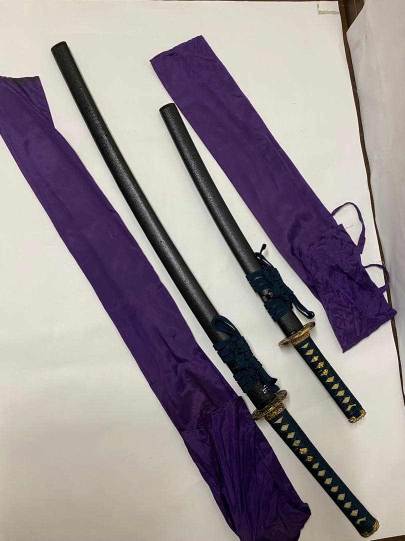 2本セット　古兵器 武具 刀装具 日本刀　模造刀 居合刀 鑑賞用 美術刀　白鞘