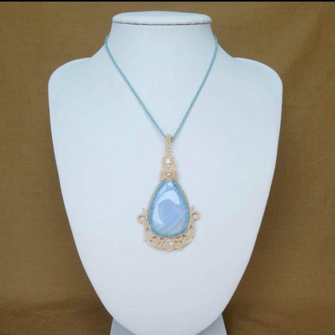 あ〜きゃん　マクラメネックレス２点