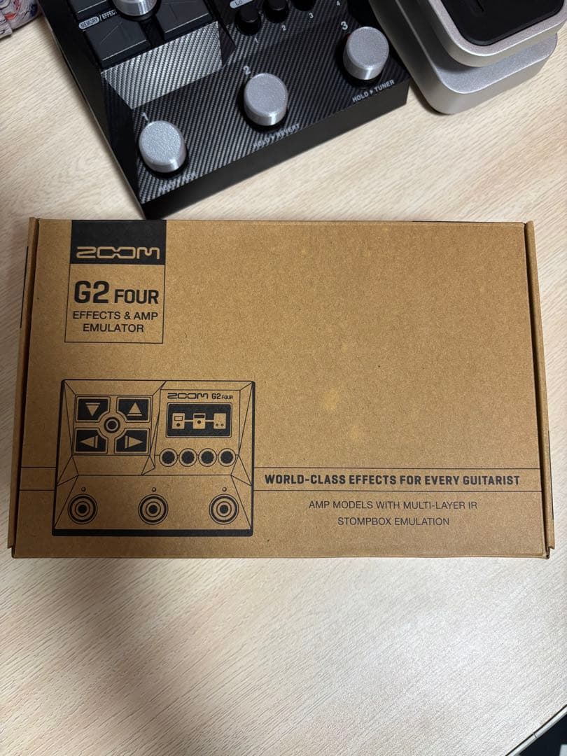 ZOOM g2four エクスプレッションペダル付き マルチエフェクター