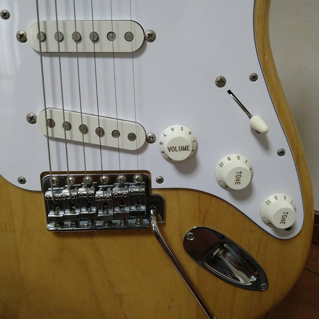 【美品】Fender Japan　ST71/ASH　ストラトキャスター