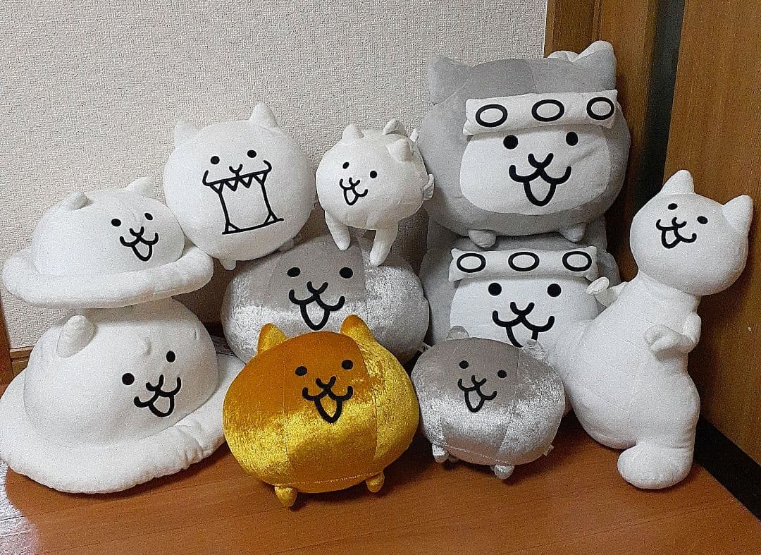 【にゃんこ大戦争】ぬいぐるみセット　金ネコ　銀ネコ　フィッシュ