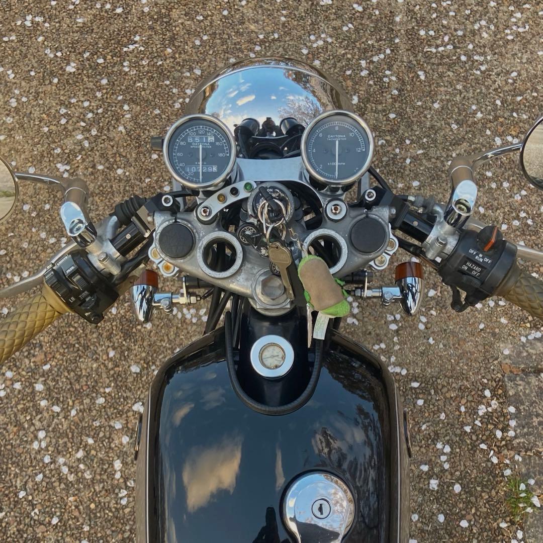 【希少】SR400 デイトナ　ランプ付きツインメーター　タコメーター