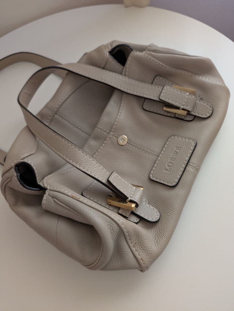 LOEWE バッグ