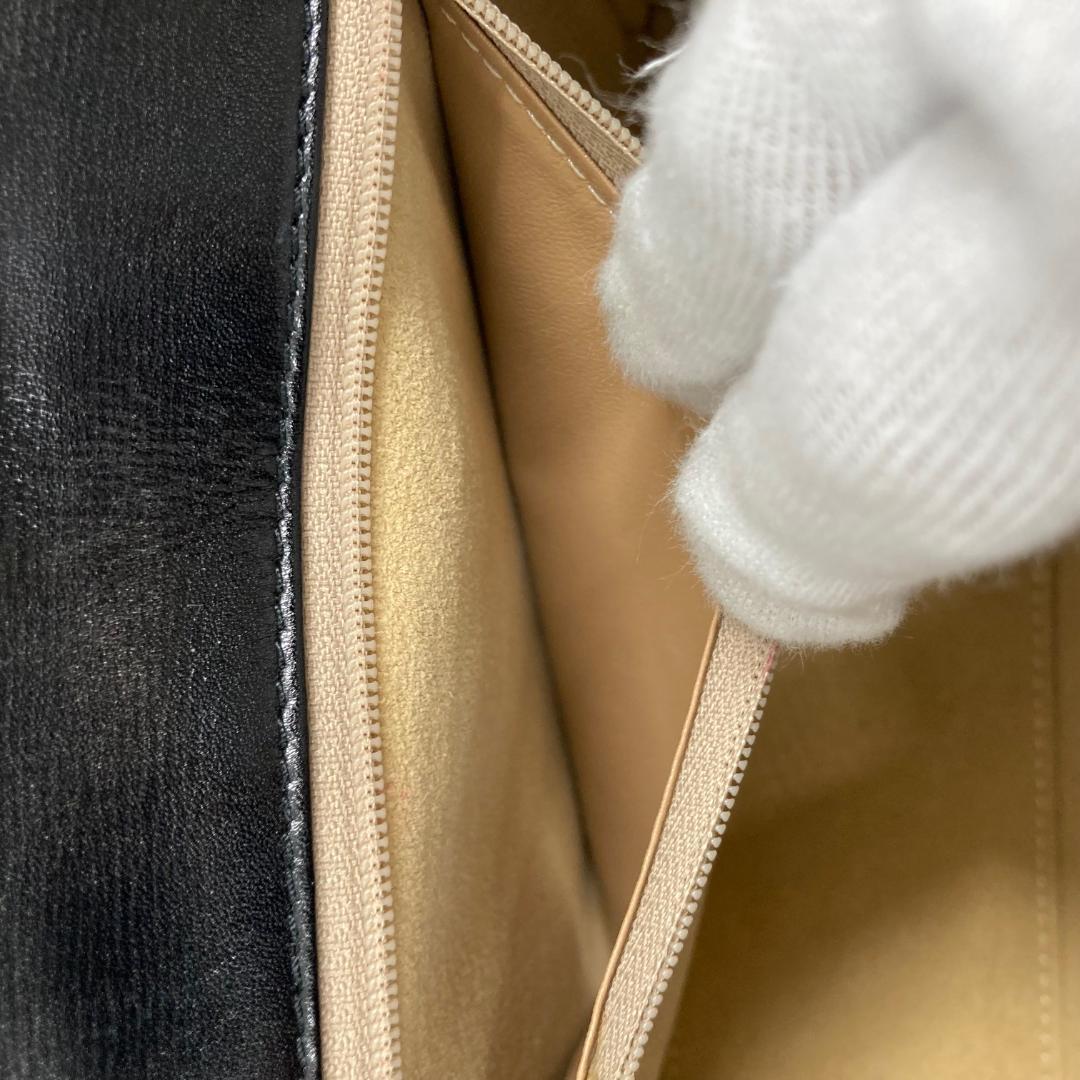 美品 クロコダイル　ハンドバッグ　高級　ゴールド金具　ブラック