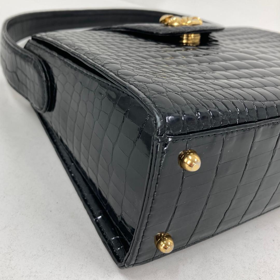 美品 クロコダイル　ハンドバッグ　高級　ゴールド金具　ブラック