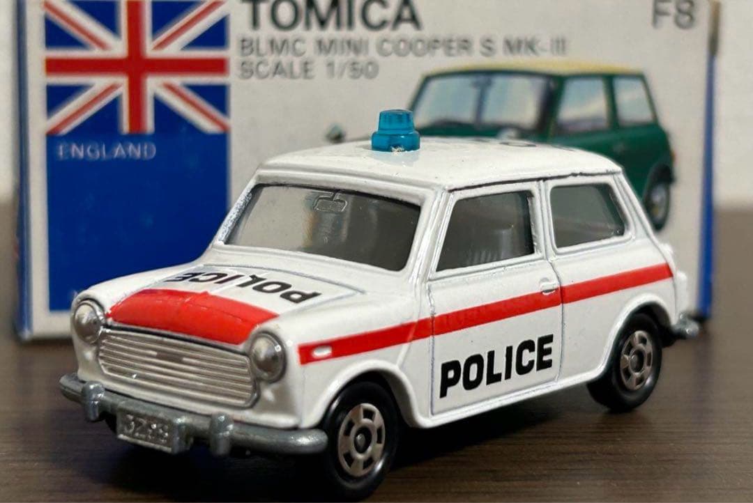 トミカ ミニクーパー ポリスカー
