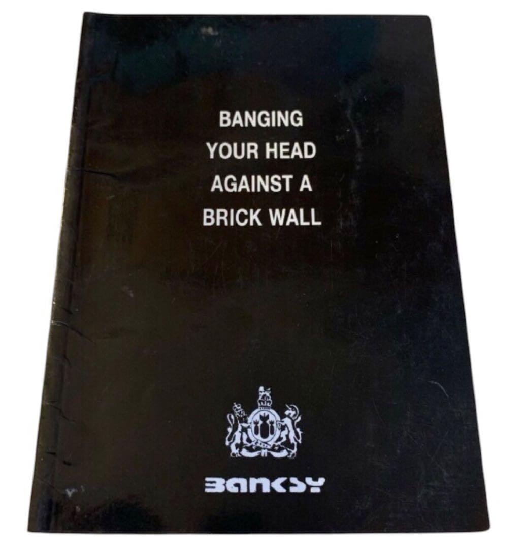 Banksy バンクシー BANGING YOUR HEAD 公式作品集 1作目