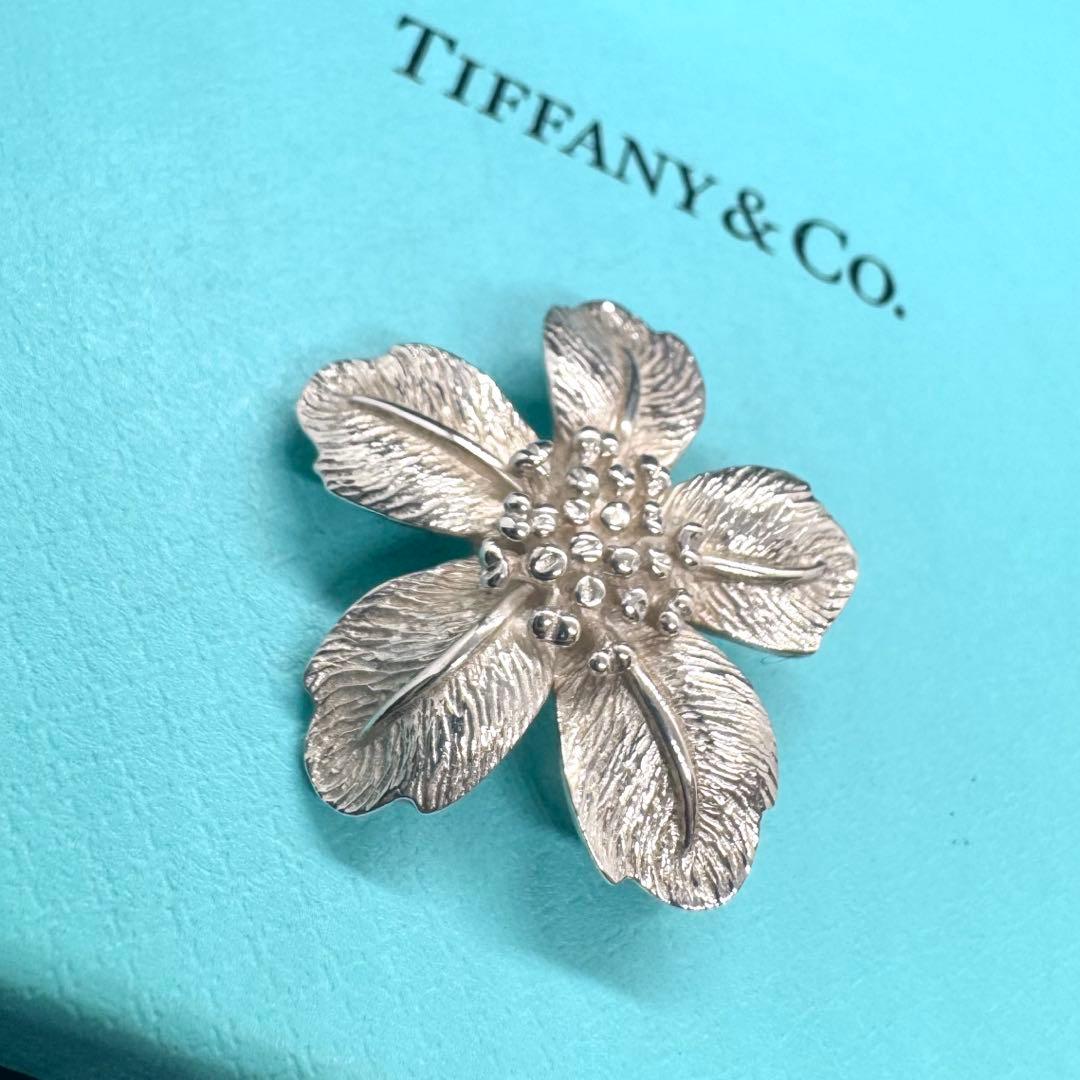 ティファニー フラワー モチーフ ブローチ SV925 シルバー