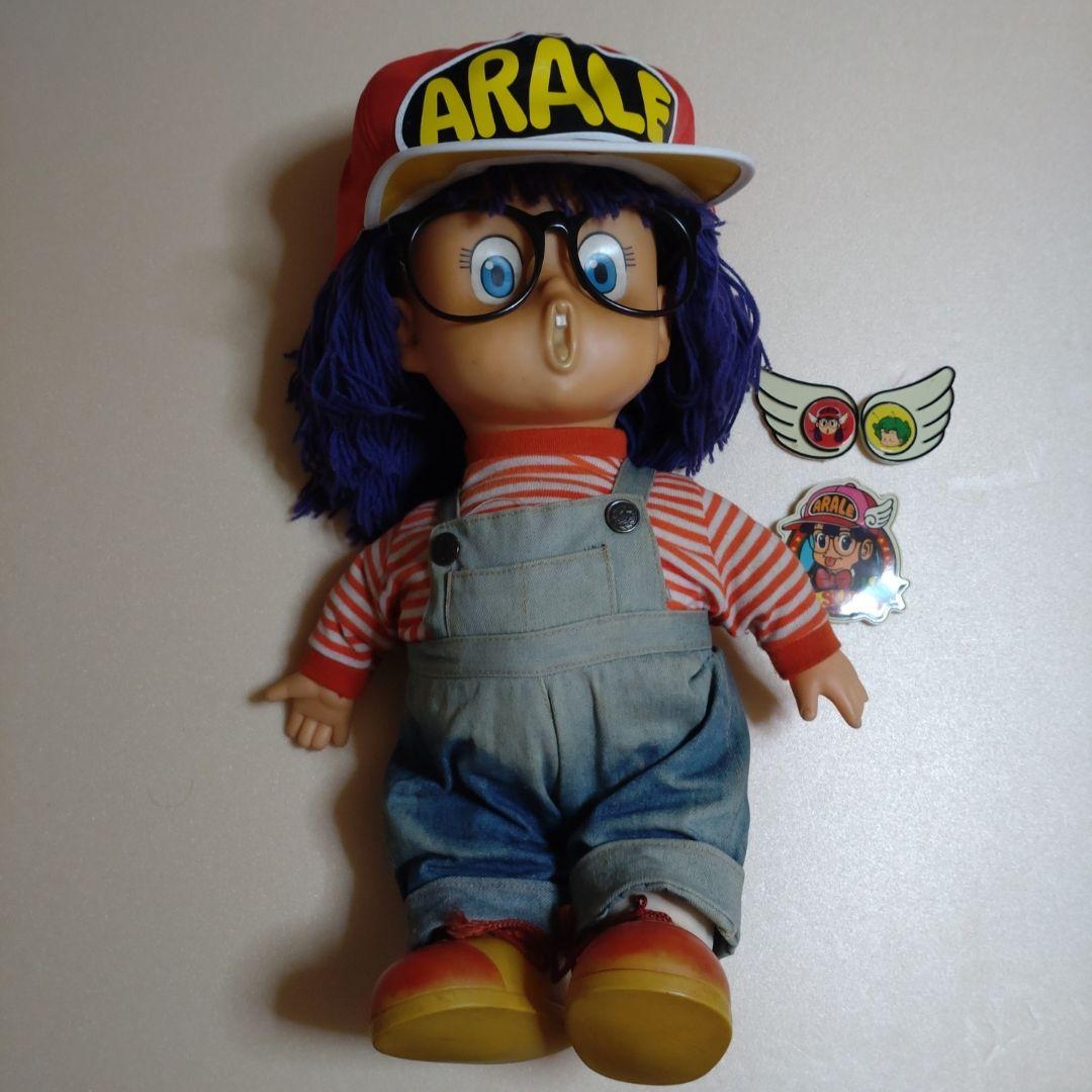 Drスランプ　おっきいアラレちゃん 44cm 人形 バッジ付　フィギュア　ドール