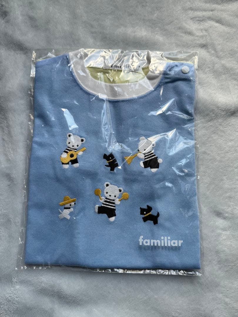 新品タグ付　ファミリア　Tシャツ　90