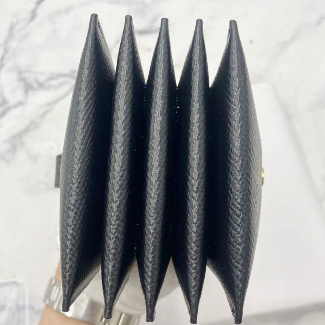 celine カードケース　新品同様　名刺入れ