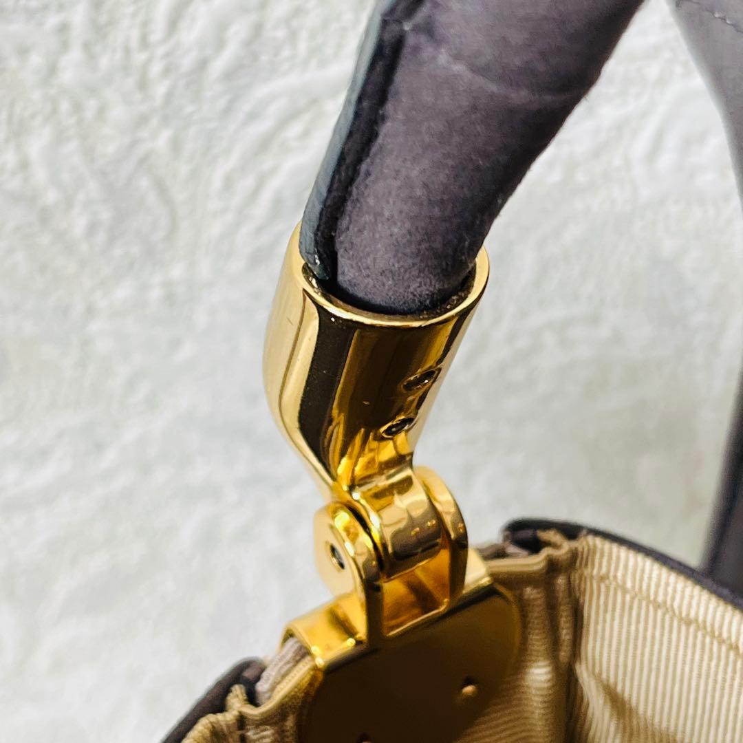 【極美品】オカジマ　皇室御用達　和装バッグ　絹100% 保存袋　利休　花柄　刺繍