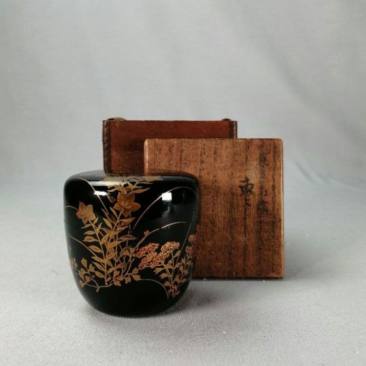 【茶事具】時代秋草蒔絵　棗299