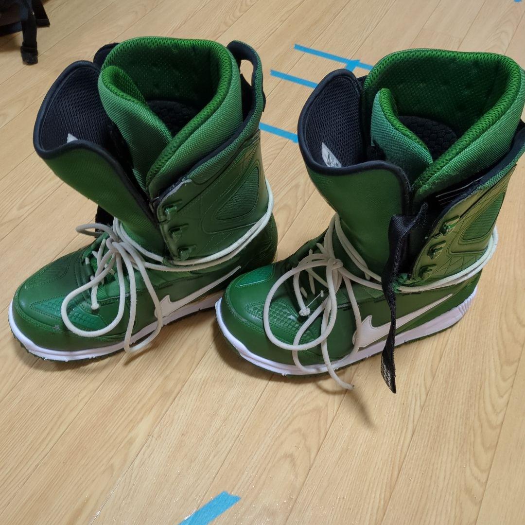 ナイキ　スノーボードブーツ　27cm