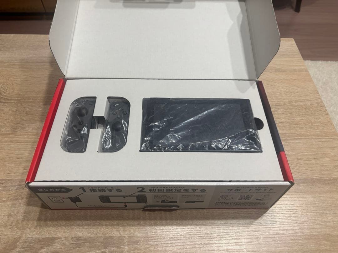 Nintendo Switch 本体 ブラック ※SDカードおまけ