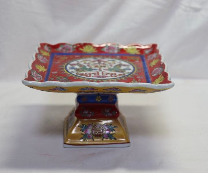 中国　粉彩高台菓子器　在銘　木箱付　送料込み0715