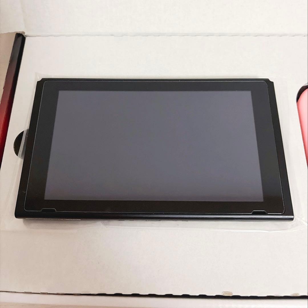 Nintendo Switch本体Joy-Conパステルピンク　パステルイエロー