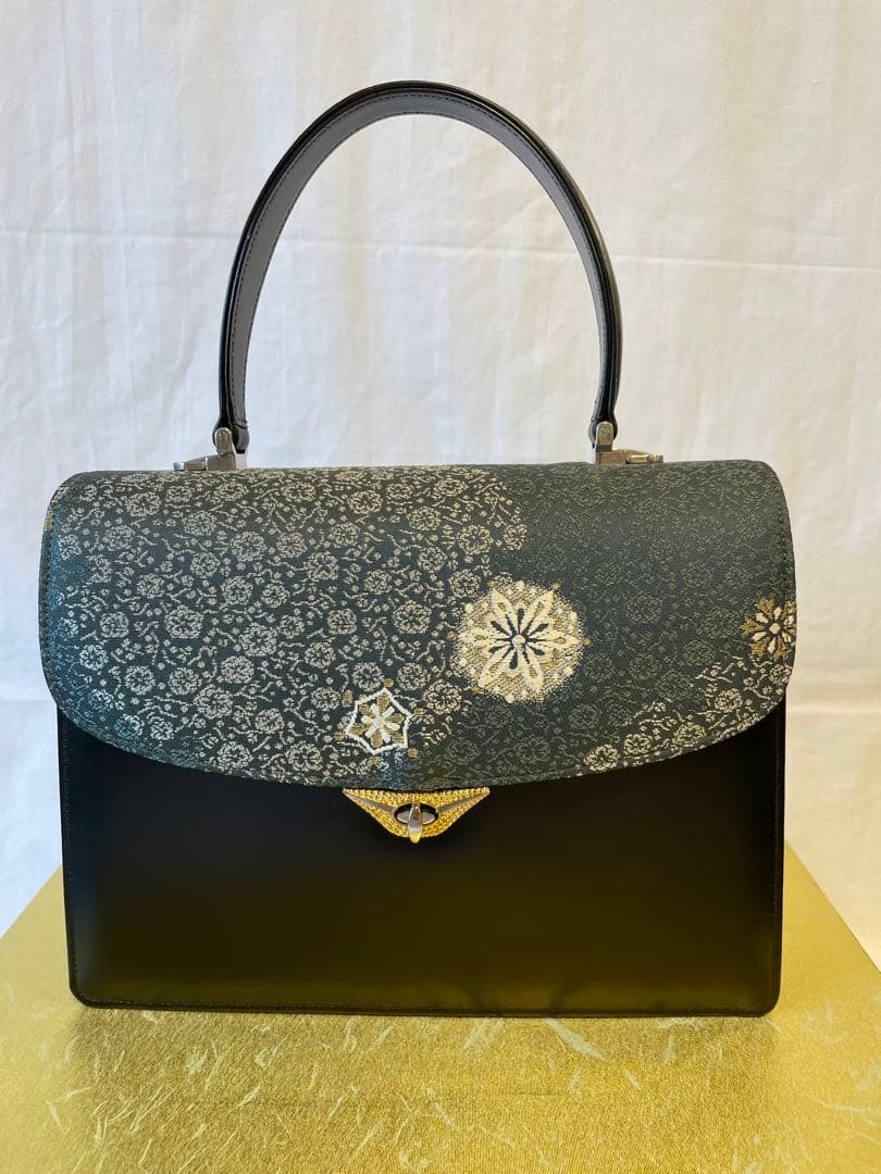 【値下げしました】和装用草履バック⭐︎新品未使用品