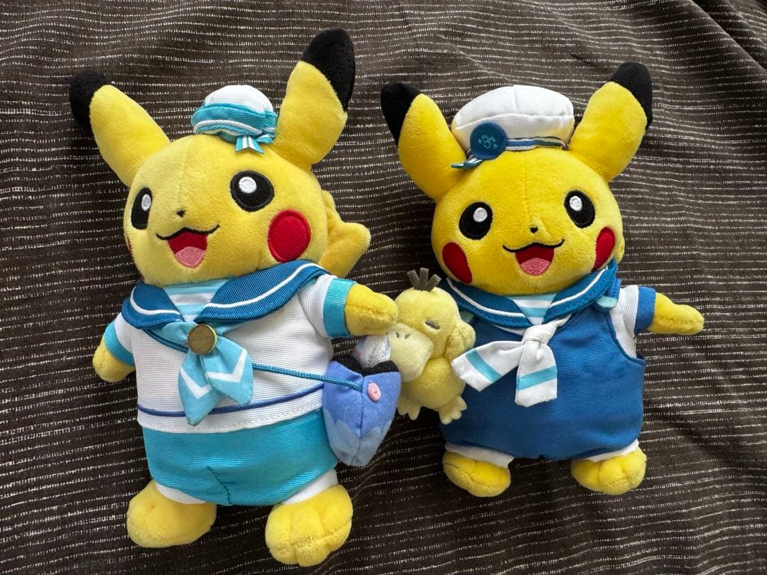 ポケモンセンター（Pokemon Center）横浜ピカチュウぬいぐるみセット