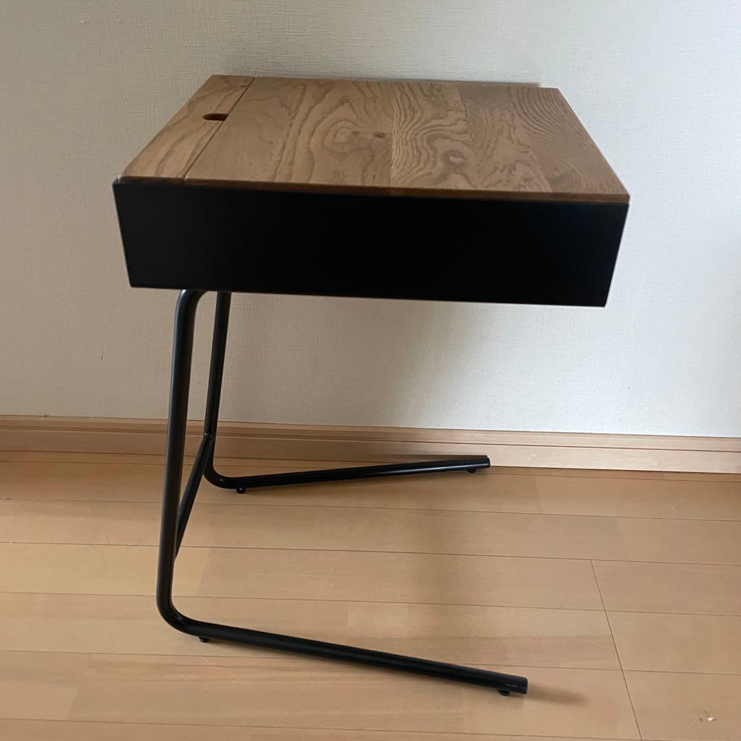 unico ウニコ　ADDAY アディ　サイドテーブル