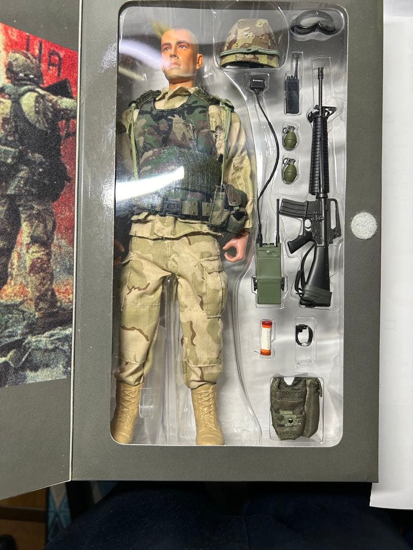 映画「ブラックホークダウン」”マット軍曹” 1/6 ミリタリーフィギュア