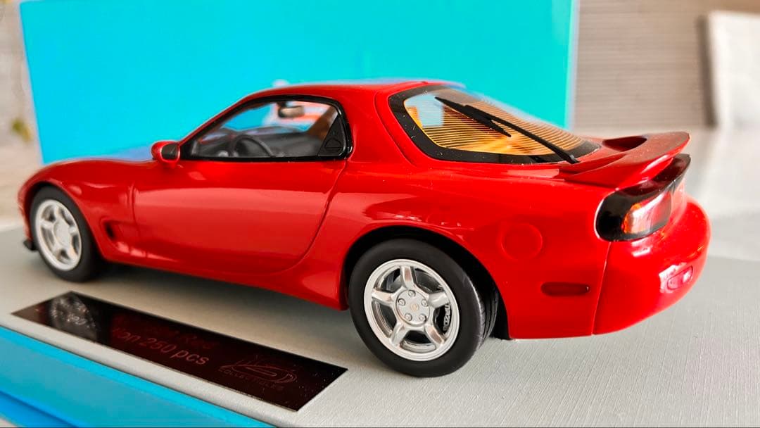 タイムセールマツダRX7 1994 赤 1/18 LS-COLLECTIBLES