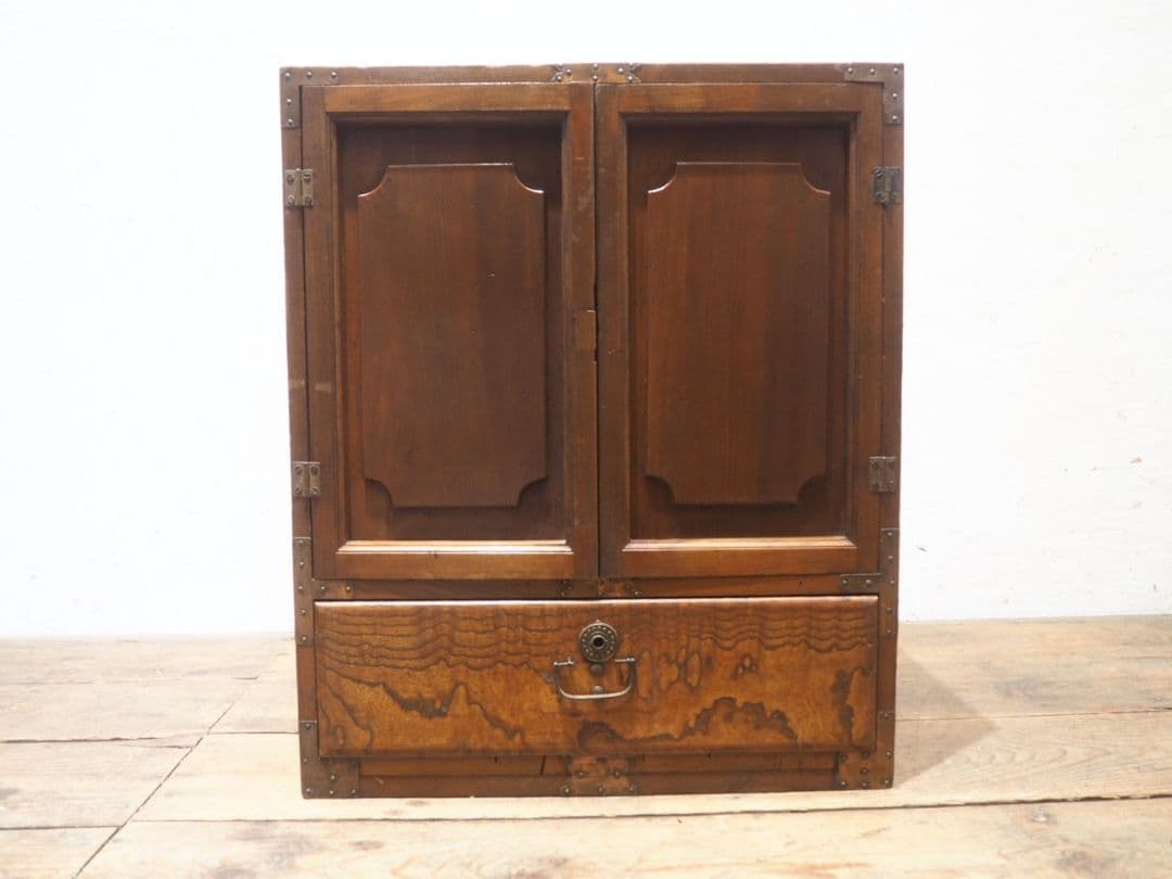 1209 アンティーク　収納棚　飾り棚　箪笥　引き出し　ケース　レトロ　骨董