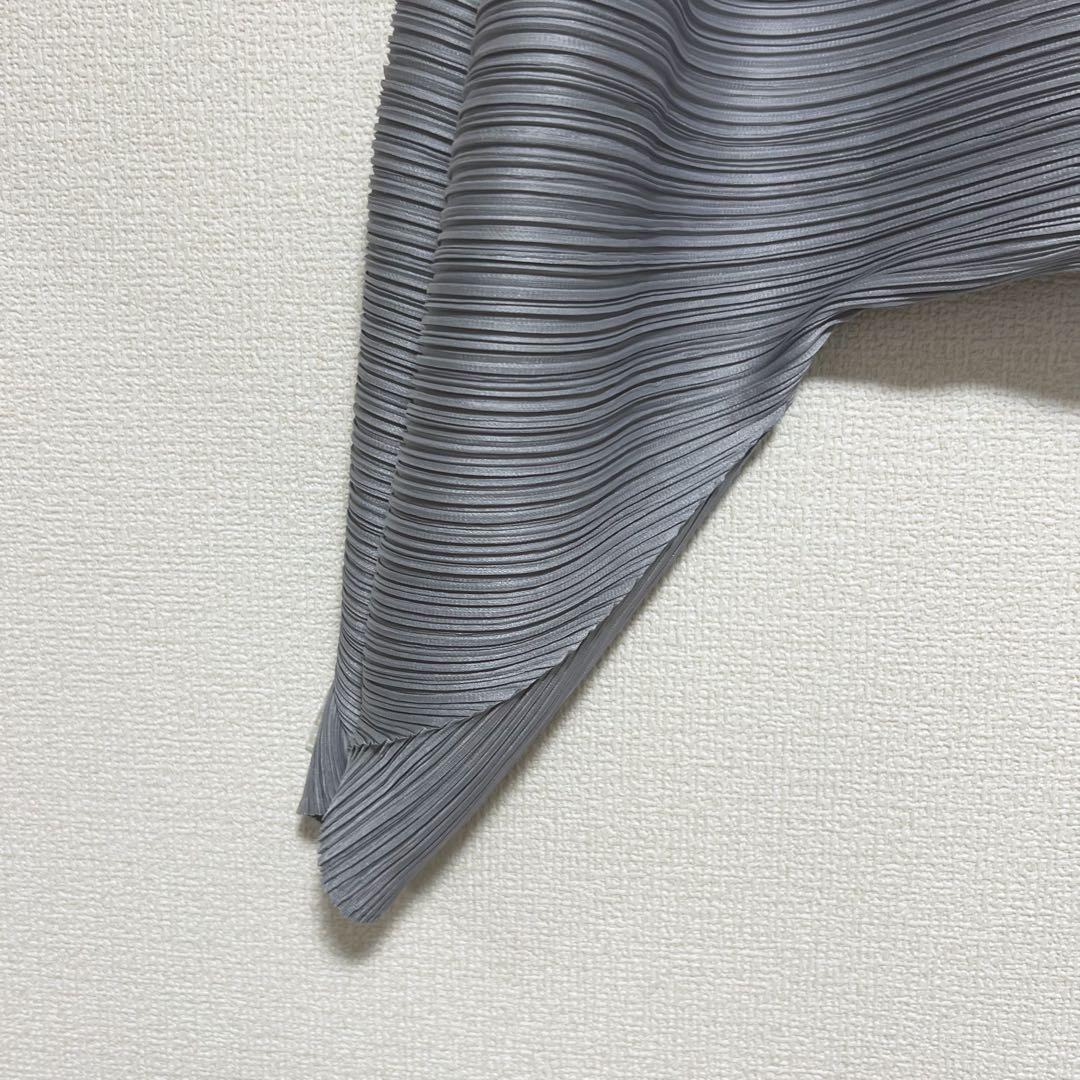 プリーツプリーズ　イッセイミヤケ　横プリーツ　サルエルパンツ　グレー